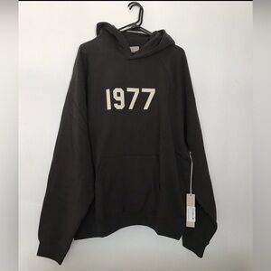 New Fear of God Essentials 1977
Hoodie 'Iron' (100%
Authentic) Color IRON